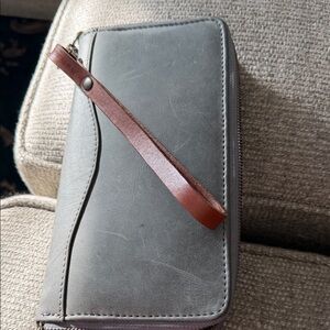 Elegant Gray leather Wallet with Brown Strap